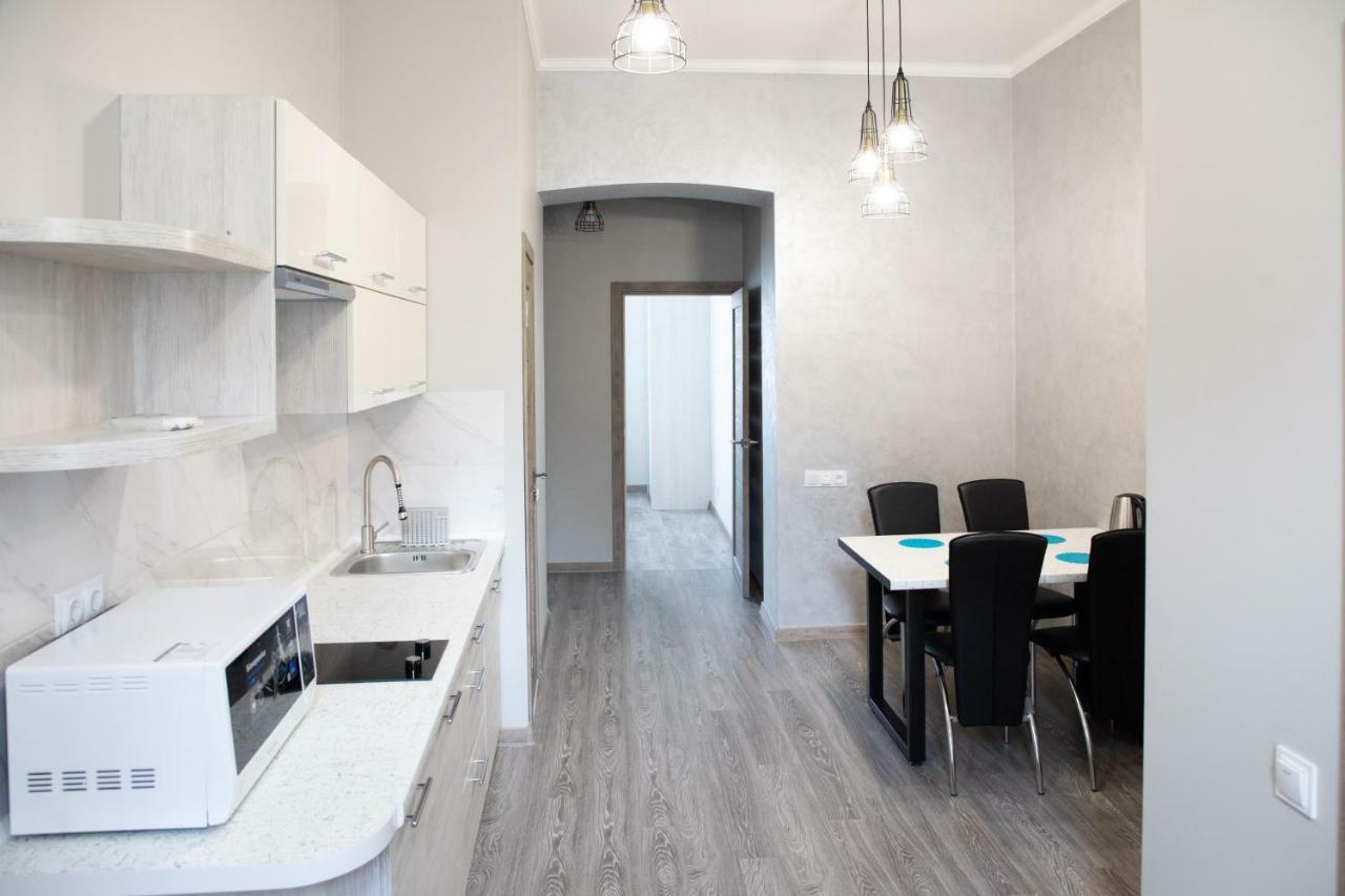 利沃夫Kit Apartament公寓 外观 照片